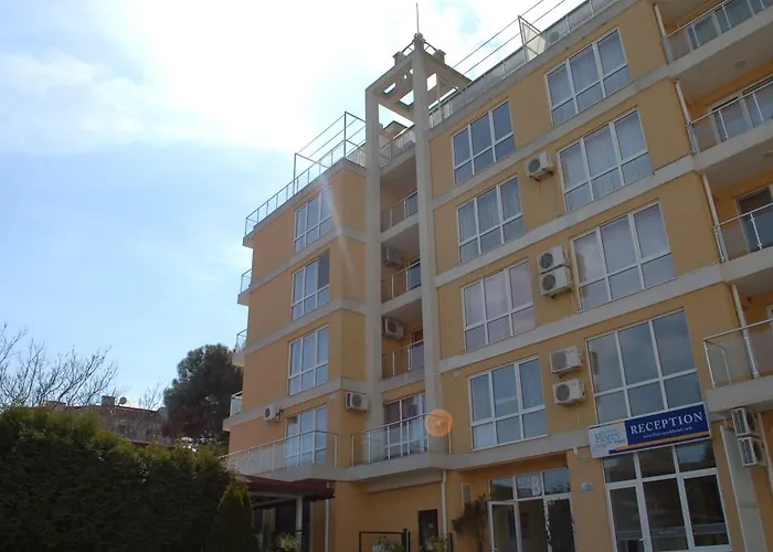 Flores Park 3* Slăntjev Brjag