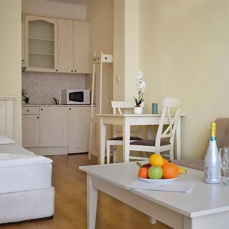 Flores Park Hotel de apartamente Sunny Beach