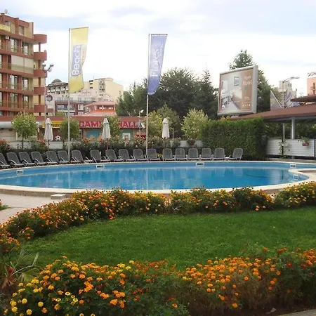 Flores Park Apart Otel