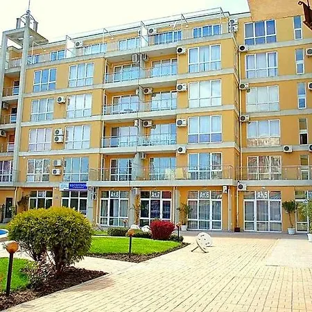 Apart Otel Flores Park