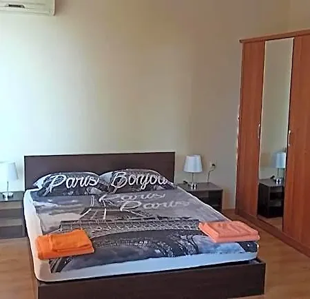 Flores Park Apart Otel