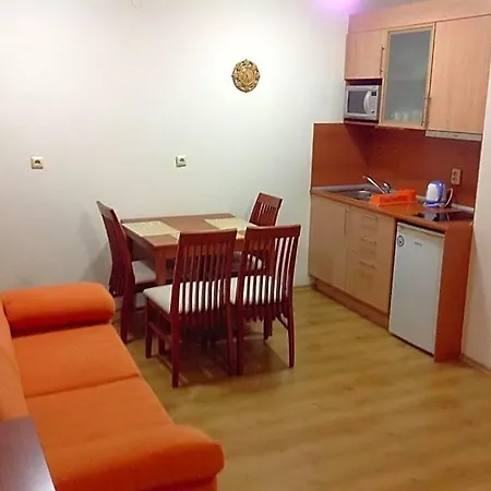 Flores Park Apart Otel